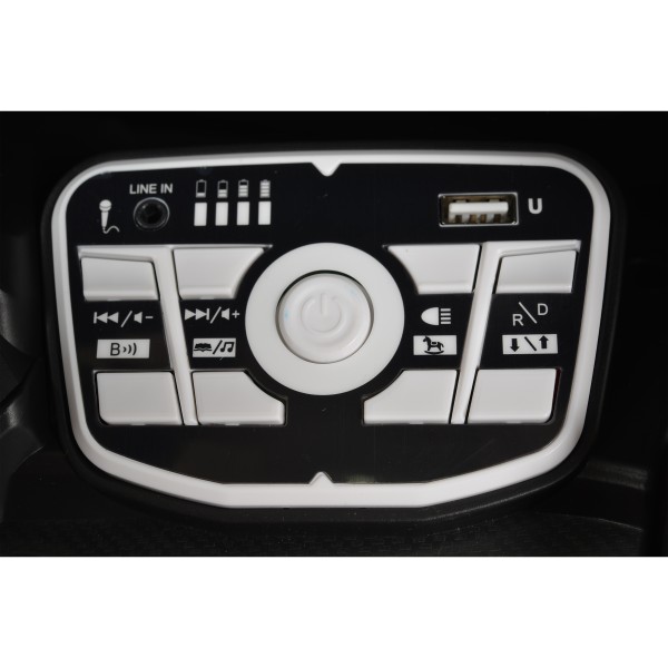 Masina electrica copii Audi RS e-tron 12V, telecomanda 2.4GHz, Bluetooth, roti EVA, 3-8 ani, 30 kg