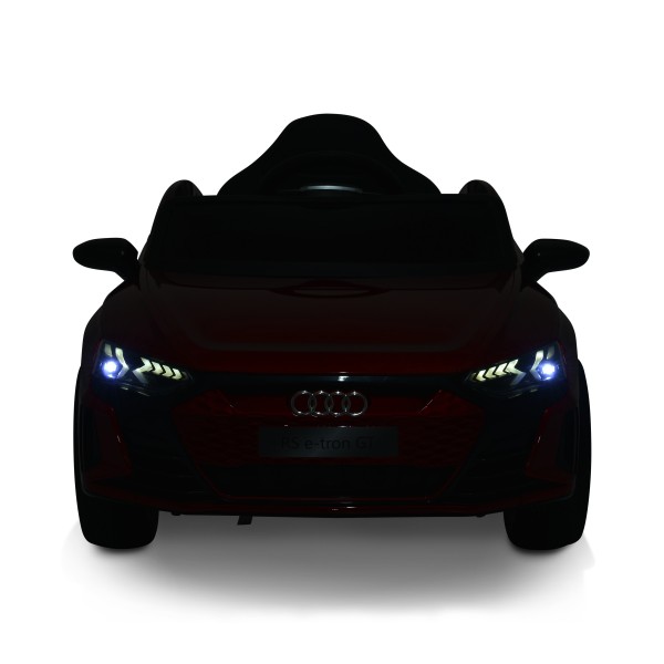 Masina electrica copii Audi RS e-tron 12V, telecomanda 2.4GHz, Bluetooth, roti EVA, 3-8 ani, 30 kg