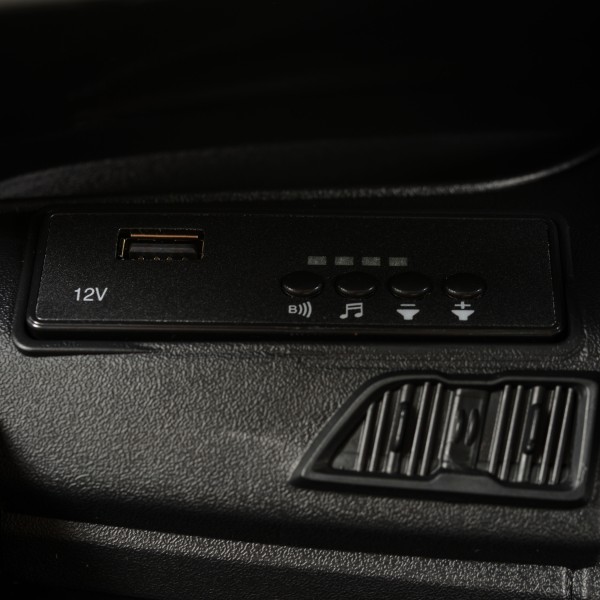 Mașinuță Electrică Copii 3–8 Ani Audi R8 Spyder Black – 2 Motoare, Baterie 12V, Telecomandă, Bluetooth, Uși Funcționale, Faruri LED