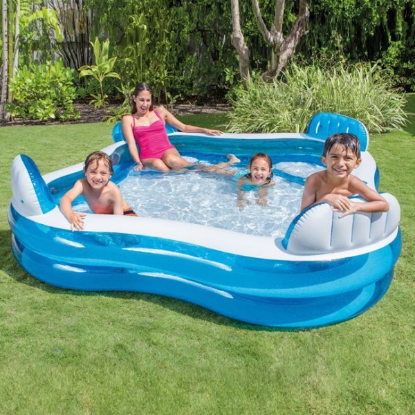 Piscina Gonflabila Mare, cu 4 scaune si 2 suporturi Pahar, Intex Swim Center Albastru, Dimensiune 229x229x66 cm 