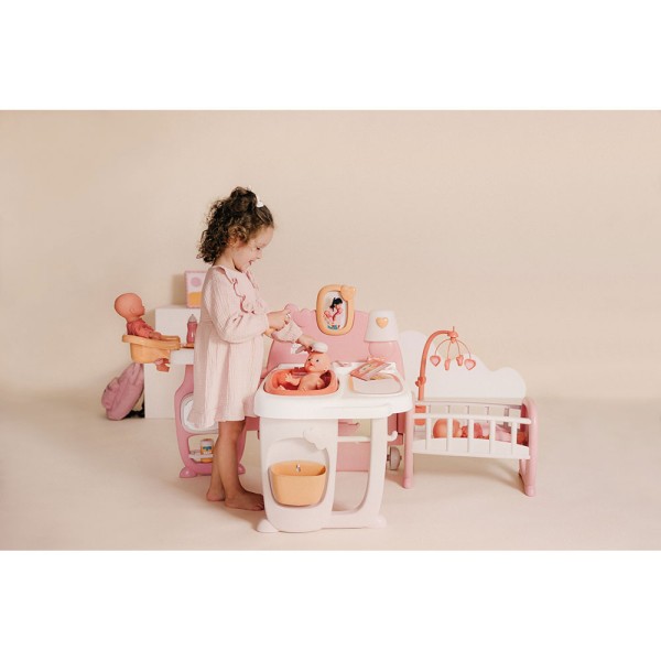 Centru de ingrijire pentru papusi Smoby Baby Nurse Large Doll`s Play Center cu 18 accesorii