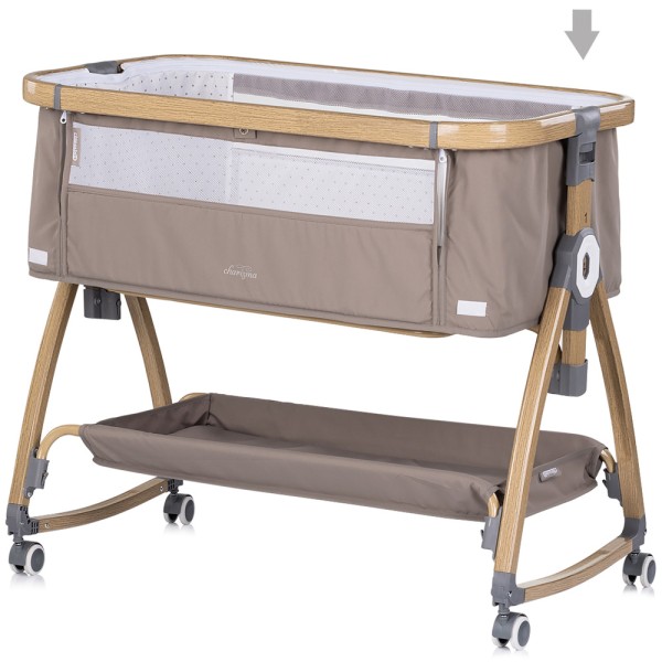 Patut co-sleeper Chipolino Charisma cu laterala culisanta latte wood