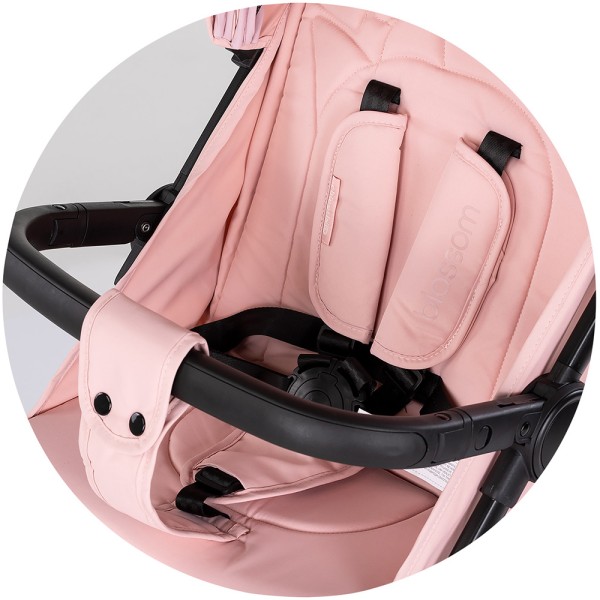 Carucior sport Chipolino Blossom powder pink
