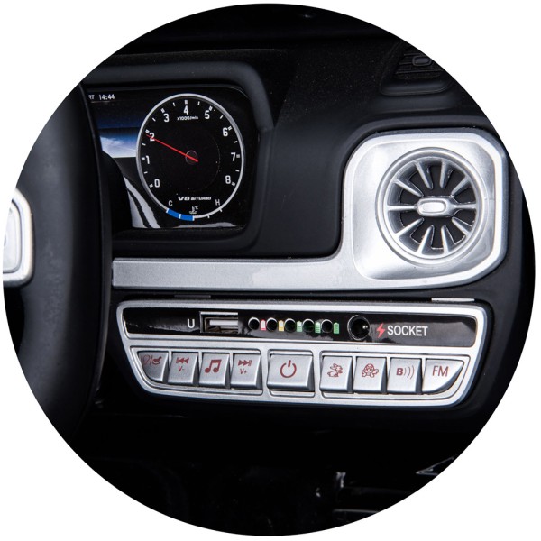 Masinuta electrica Chipolino SUV Mercedes AMG G63 cu scaun din piele si roti EVA black