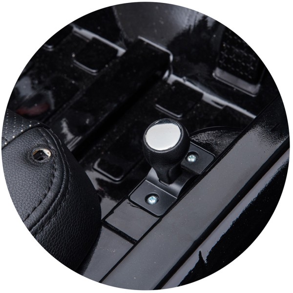 Masinuta electrica Chipolino SUV Mercedes AMG G63 cu scaun din piele si roti EVA black