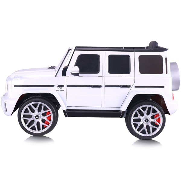 Masinuta electrica Chipolino SUV Mercedes AMG G63 cu scaun din piele si roti EVA white